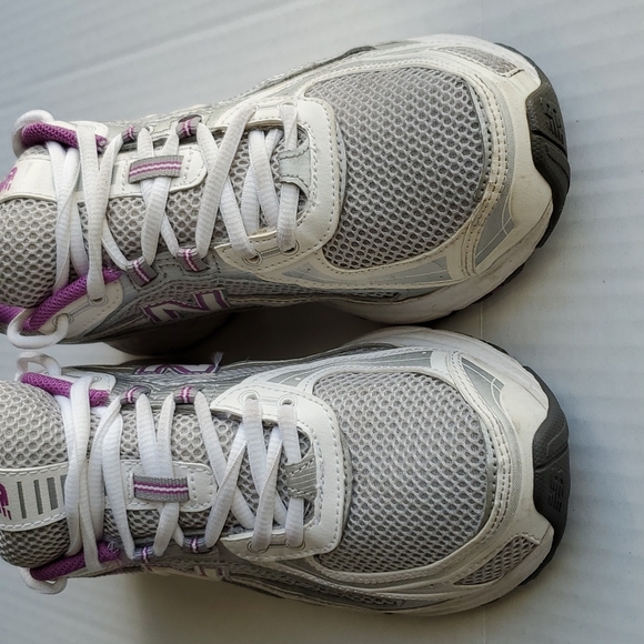 New Balance Abzorb Technology Athletic Shoes WR425SWP Size 9 - Picture 5 of 8